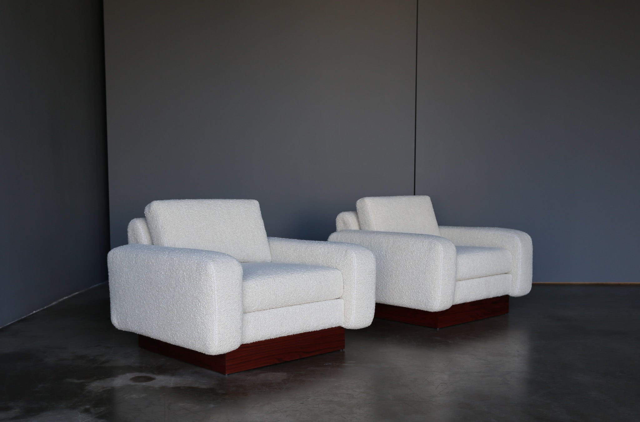 = SOLD = Nicos Zographos Pair of Lounge Chairs for Zographos Designs Ltd., USA, 1980's