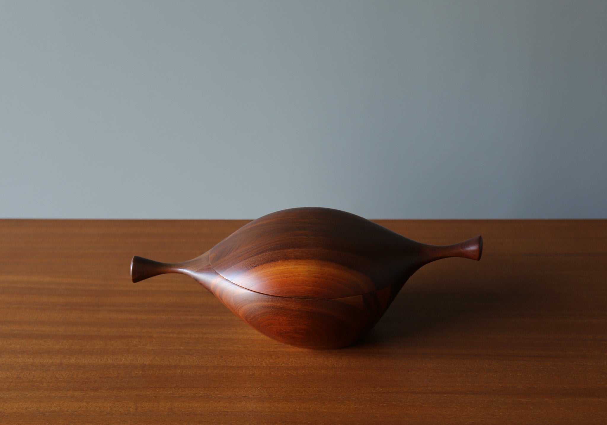 Daniel Loomis Valenza Handcrafted Walnut Covered Bowl, c.1960