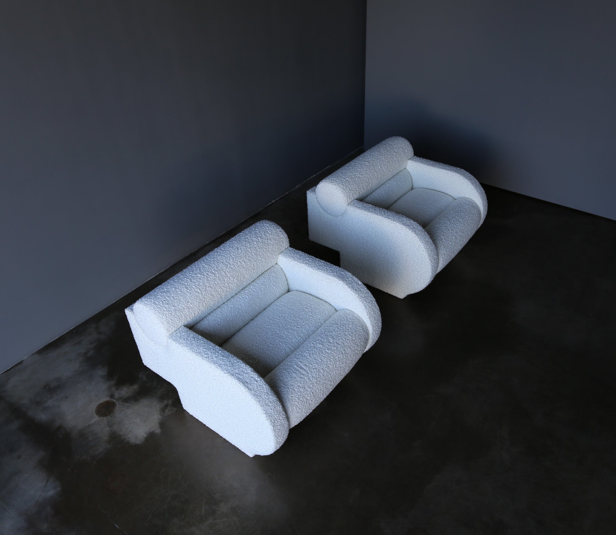 = SOLD = Vladimir Kagan Postmodern Roll-Back Lounge Chairs for Directional, USA, 1985
