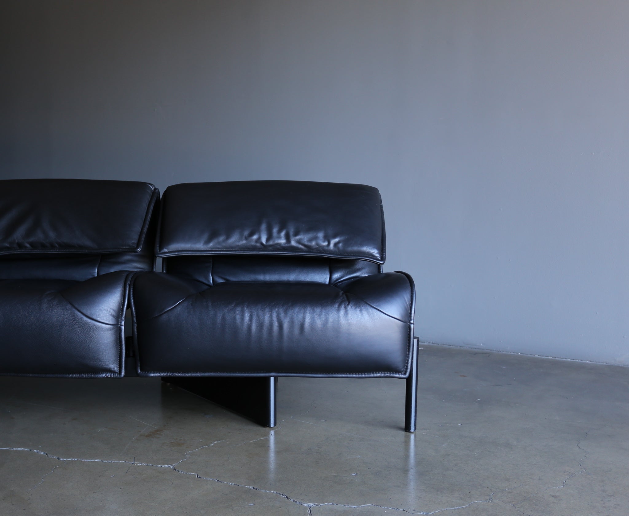 = SOLD = Vico Magistretti Black Leather Veranda Sofa for Cassina, circa 1980