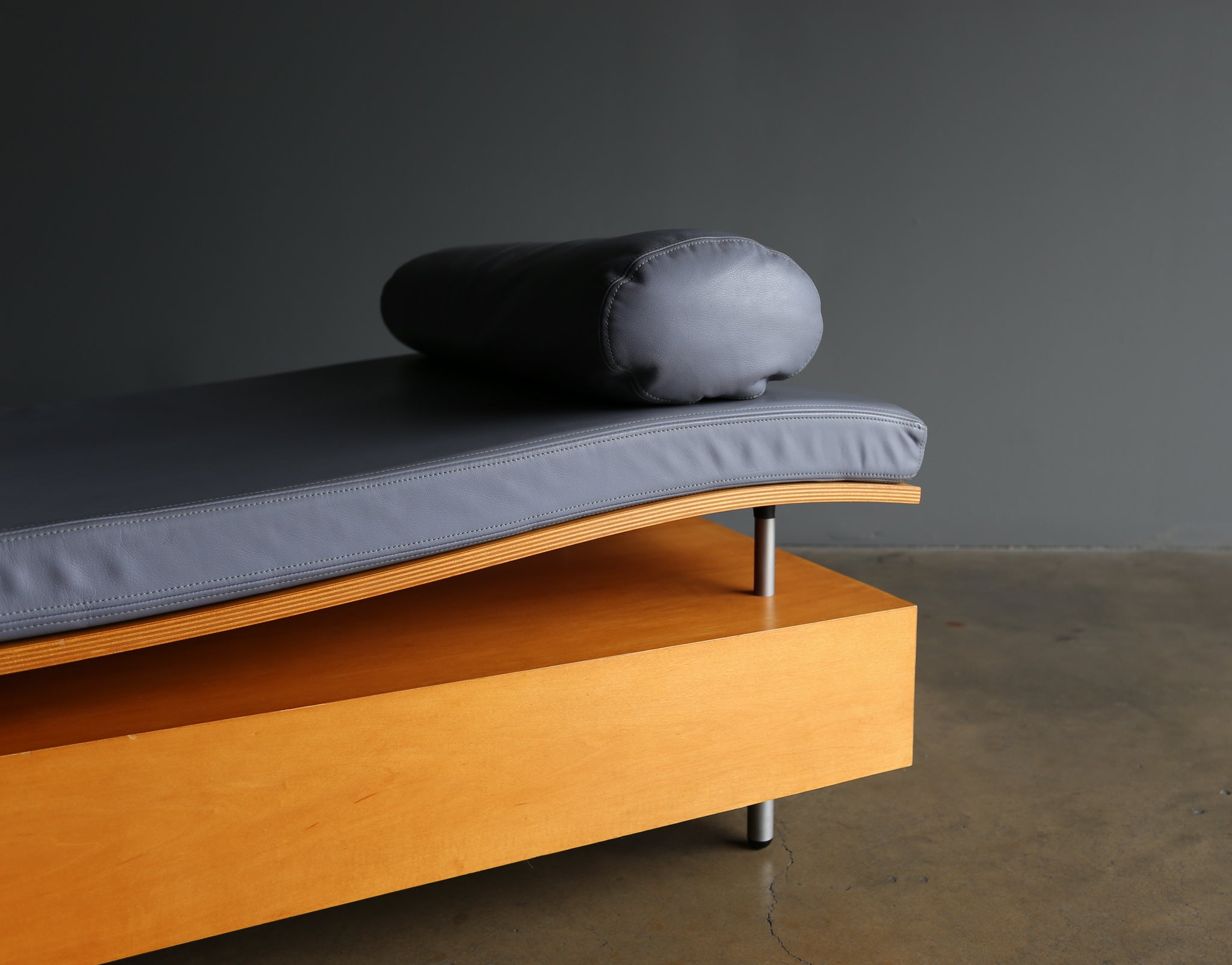 =SOLD= Maya Lin "Longitude" Chaise for Knoll, 1998
