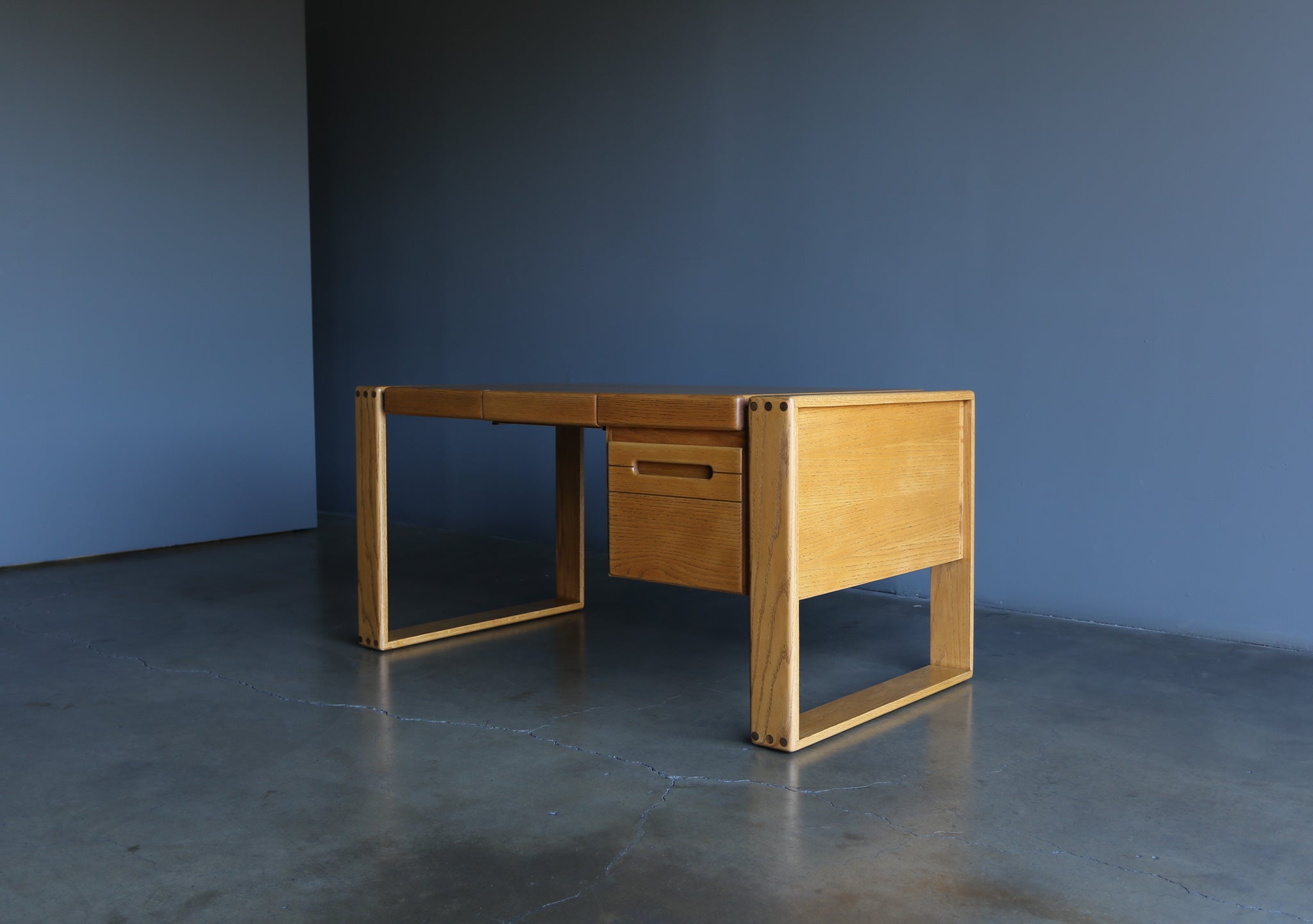 = SOLD = Lou Hodges Handcrafted Oak Desk for California Design Group, 1978